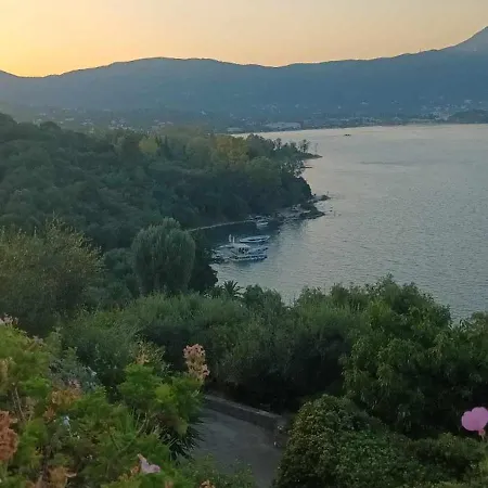 Gasthuis Dimitra Seaview K Kommeno (Corfu)
