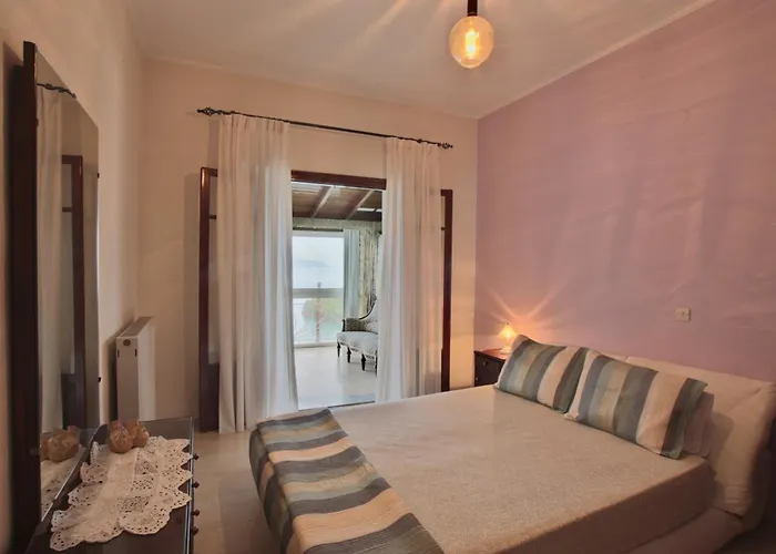 Dimitra K Affittacamere Kommeno (Corfu)