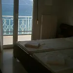 Dimitra K Gæstehus Kommeno (Corfu)