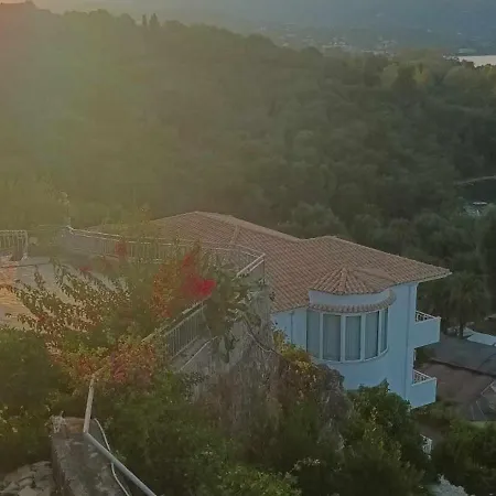 Konukevi Dimitra Seaview K 4*