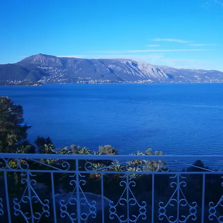 Dimitra Seaview Apartments K 게스트하우스 4*